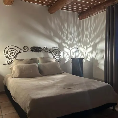 Maison Spacieuse A Avec Jardin Et Vue Montagne Holiday home *